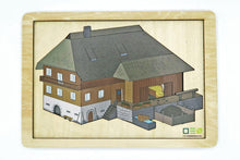 Laden Sie das Bild in den Galerie-Viewer, Blick-Durch-Puzzle: Schwarzwälder Bauernhof zweite Puzzleebene